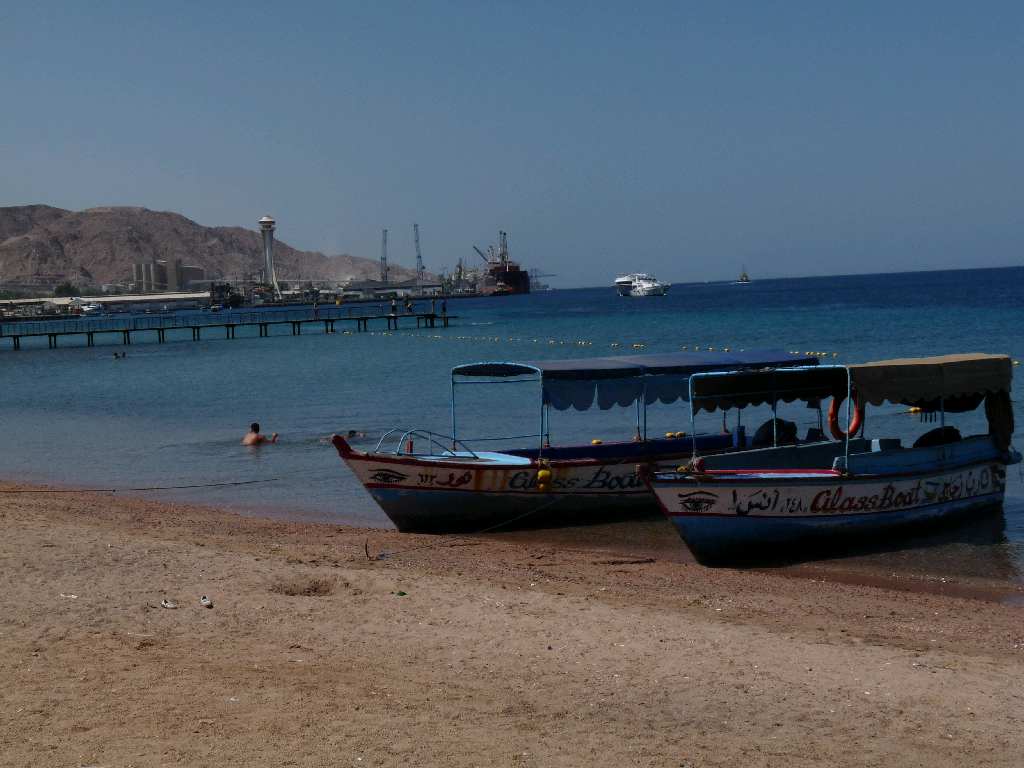 50c.Aqaba - veřejná pláž