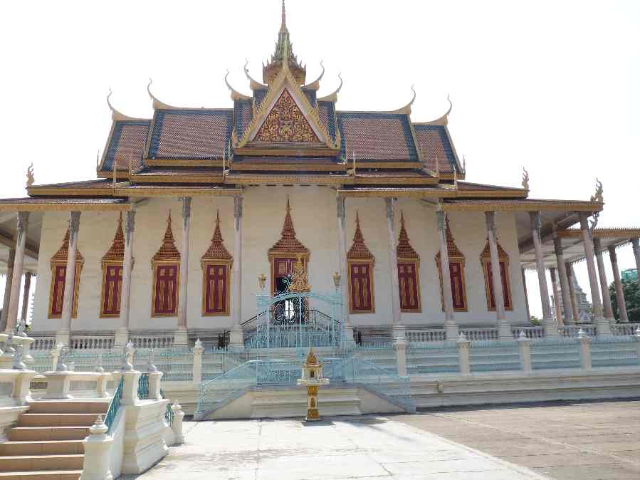 005_Phnom Penh_Royal Palace_Silver Pagoda